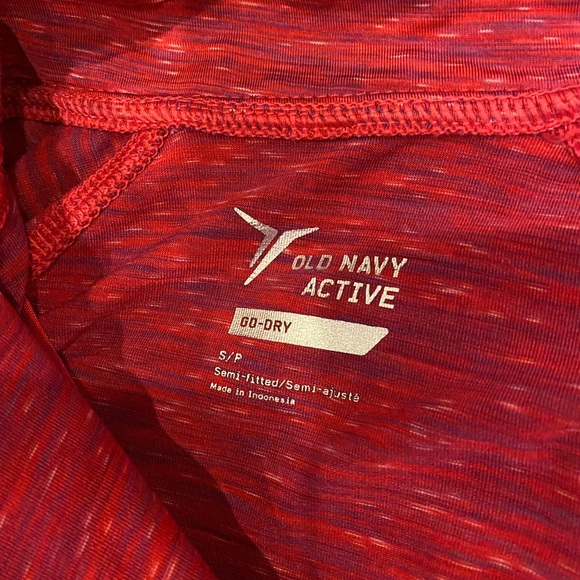 Size small workout pullover - Picture 2 of 2